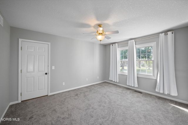 5024 Hunters Green Drive, Toledo, OH 43623