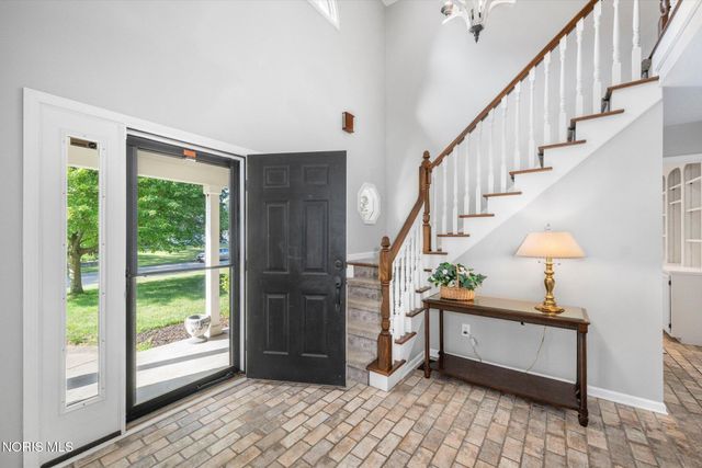 5024 Hunters Green Drive, Toledo, OH 43623