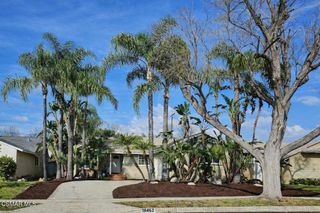 16463 Gledhill Street, North Hills, CA 91343