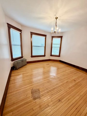 13331 S Commercial Avenue 1, Chicago, IL 60633