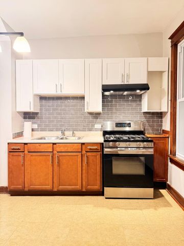 13331 S Commercial Avenue 1, Chicago, IL 60633