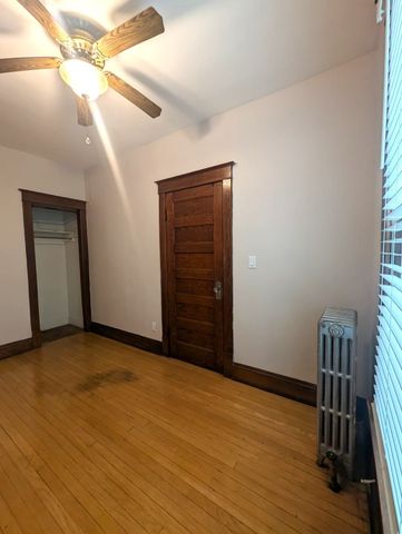 13331 S Commercial Avenue 1, Chicago, IL 60633