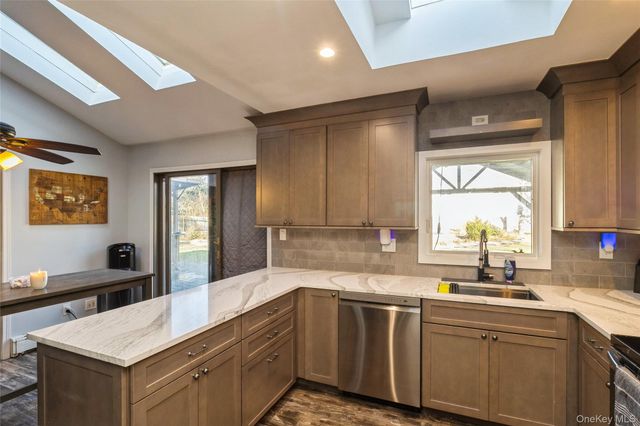 68 Oleeta Road, Mount Sinai, NY 11766