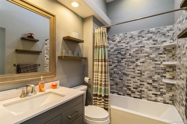 68 Oleeta Road, Mount Sinai, NY 11766