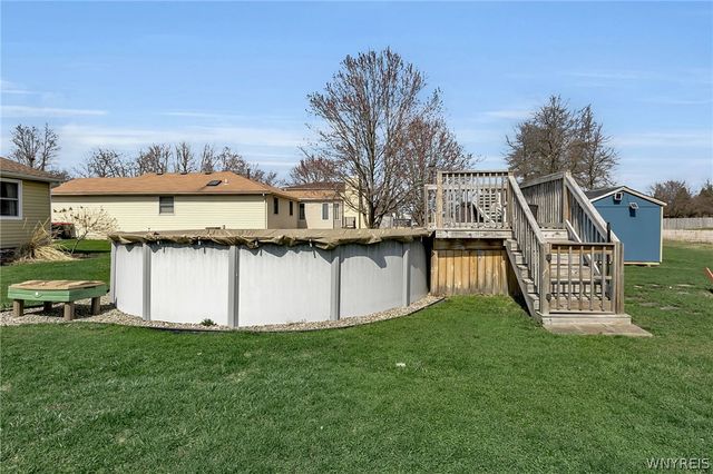 12 Rollingwood Drive, Lancaster, NY 14086