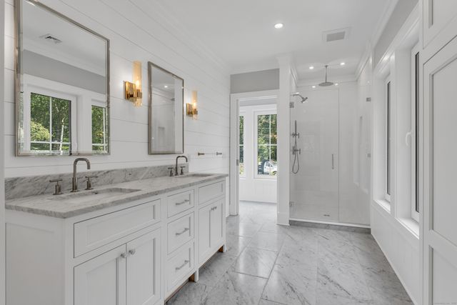 132 Summer Hill Road, Madison, CT 06443