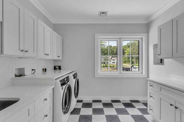 132 Summer Hill Road, Madison, CT 06443