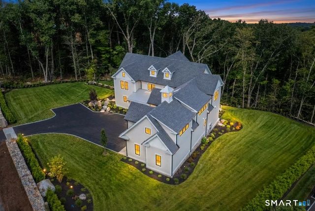 132 Summer Hill Road, Madison, CT 06443