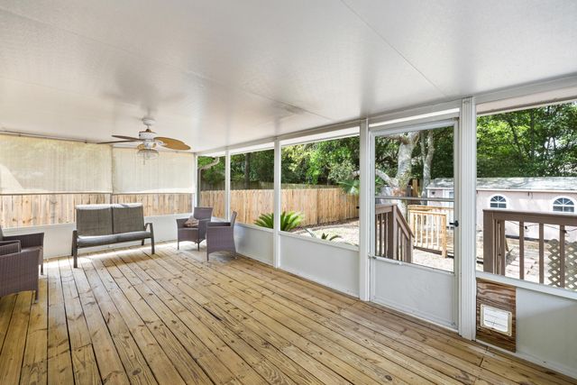 112 Scranton Street, Fort Walton Beach, FL 32547