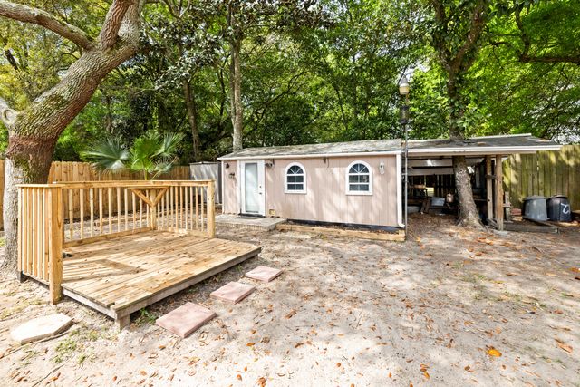 112 Scranton Street, Fort Walton Beach, FL 32547