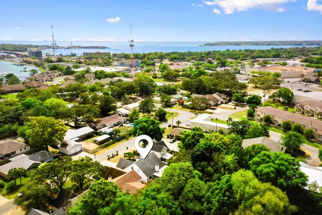 112 Scranton Street, Fort Walton Beach, FL 32547