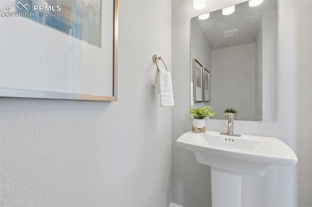 2058 Peak Prairie Lane, Monument, CO 80132