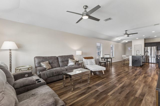 1445 Fairhaven GTWY, Georgetown, TX 78626
