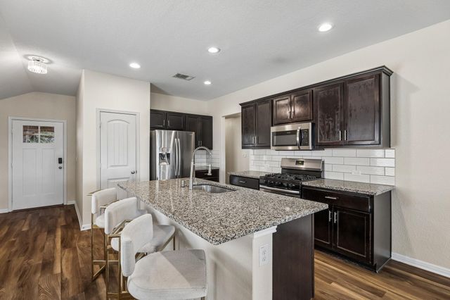 1445 Fairhaven GTWY, Georgetown, TX 78626