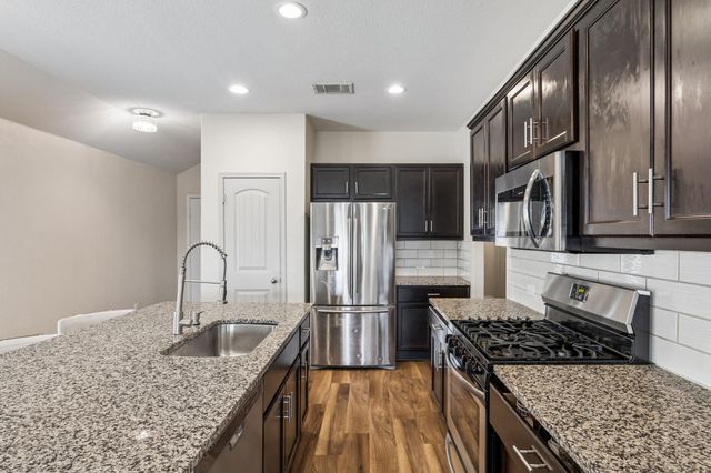 1445 Fairhaven GTWY, Georgetown, TX 78626