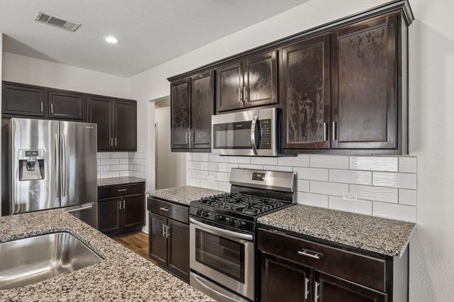 1445 Fairhaven GTWY, Georgetown, TX 78626