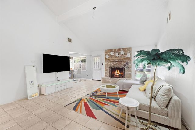 2010 River Village Drive, Houston, TX 77339