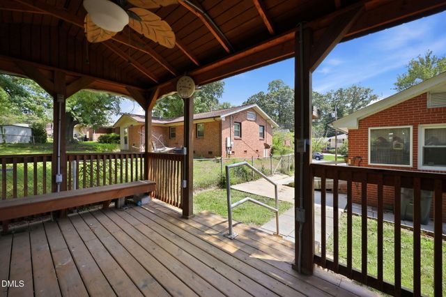 2222 Lynette Drive, Greensboro, NC 27403