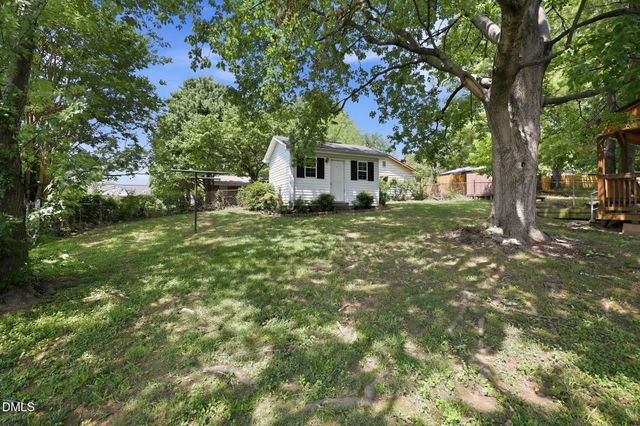 2222 Lynette Drive, Greensboro, NC 27403