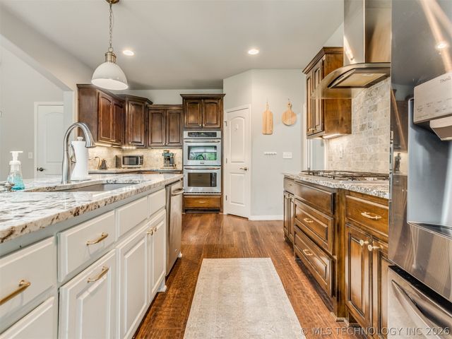 4515 W 93rd Street, Tulsa, OK 74132