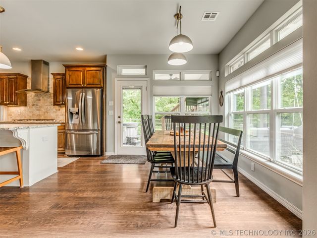 4515 W 93rd Street, Tulsa, OK 74132