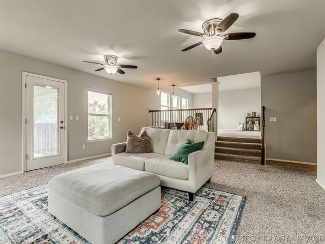 4515 W 93rd Street, Tulsa, OK 74132