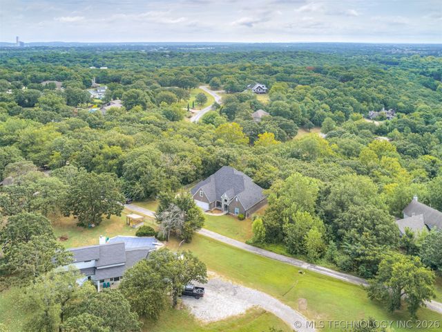 4515 W 93rd Street, Tulsa, OK 74132