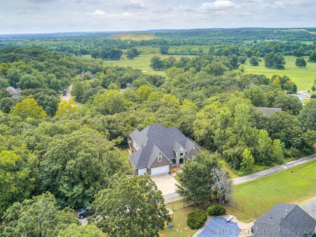 4515 W 93rd Street, Tulsa, OK 74132