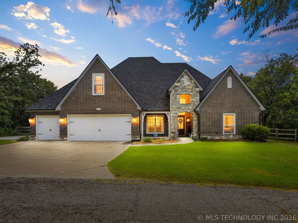 4515 W 93rd Street, Tulsa, OK 74132