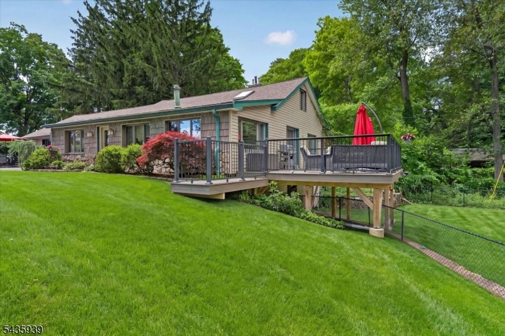 11 Rocky Point Rd, West Milford Twp., NJ 07421 — photo 4