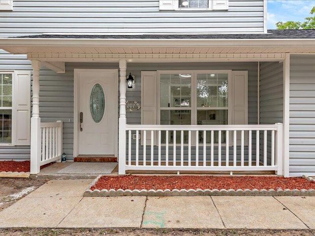207 NW Candace Ct, Dothan, AL 36301