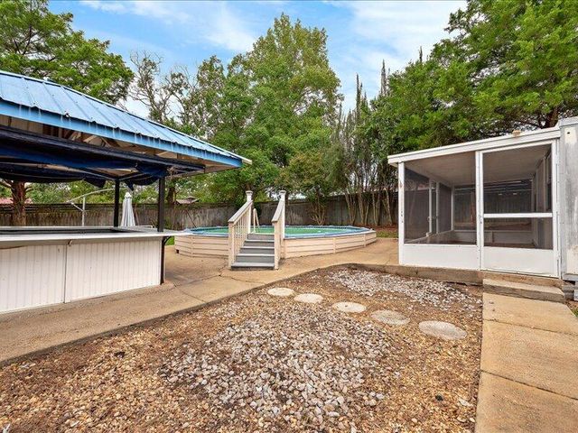 207 NW Candace Ct, Dothan, AL 36301