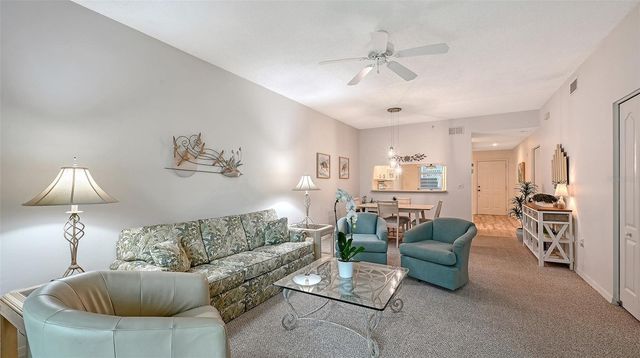 8750 OLDE HICKORY AVENUE 9109, Sarasota, FL 34238