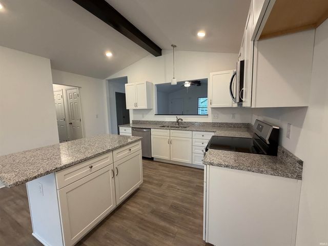 339 W 2nd Street, Anderson, IN 46016