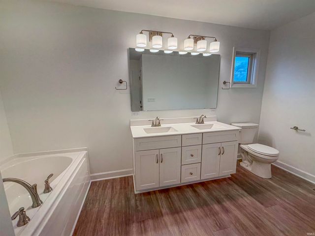 339 W 2nd Street, Anderson, IN 46016