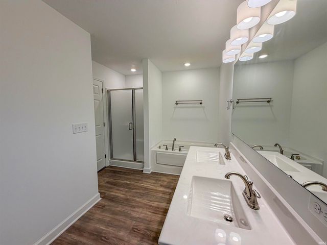 339 W 2nd Street, Anderson, IN 46016