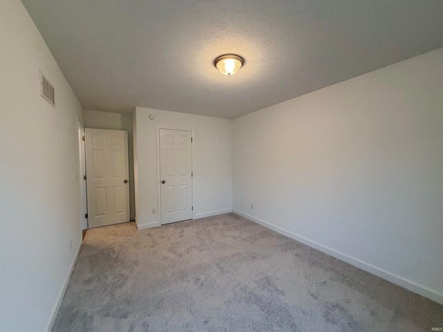 339 W 2nd Street, Anderson, IN 46016