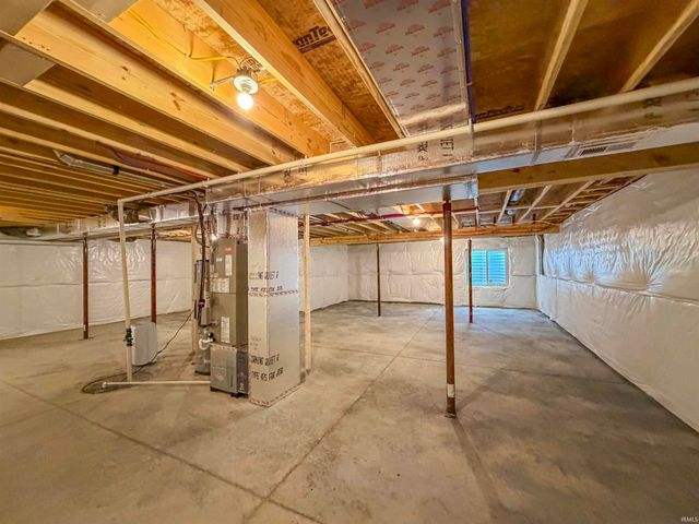 339 W 2nd Street, Anderson, IN 46016