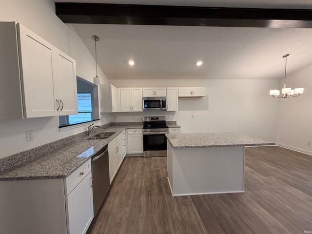 339 W 2nd Street, Anderson, IN 46016
