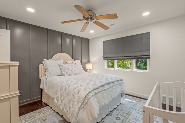 4115 Bellaire Drive S, Fort Worth, TX 76109