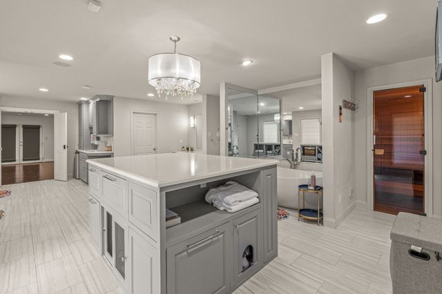 4115 Bellaire Drive S, Fort Worth, TX 76109