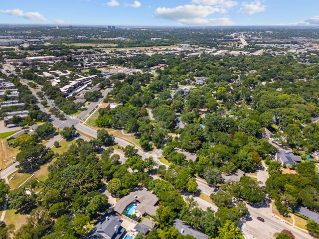 4115 Bellaire Drive S, Fort Worth, TX 76109