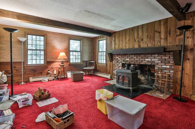 56 Buttonwood Drive, Hollis, NH 03049