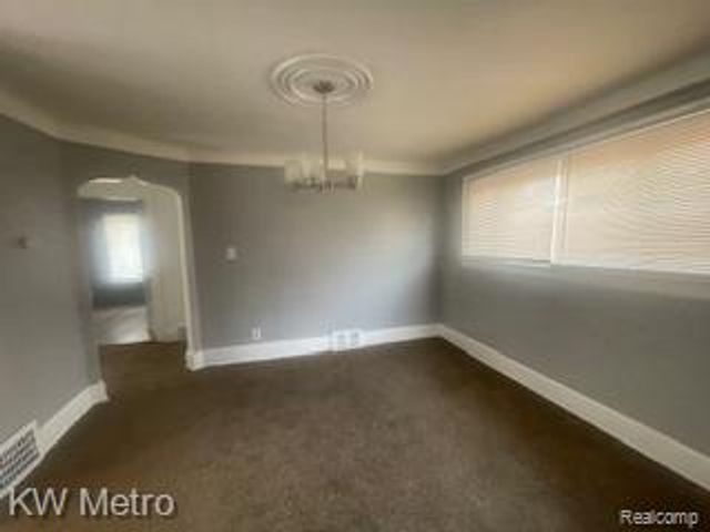 15895 Cloverlawn Street, Detroit, MI 48238