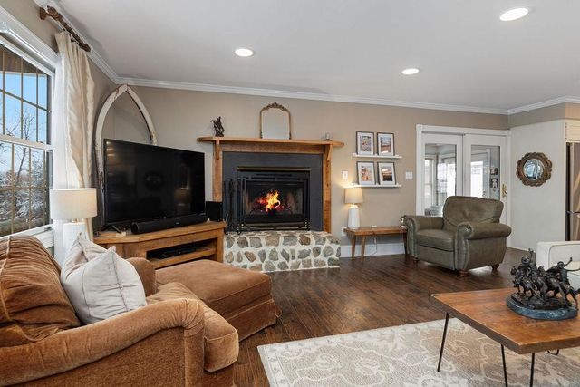 840 COMMERCE RD, Staunton, VA 24401