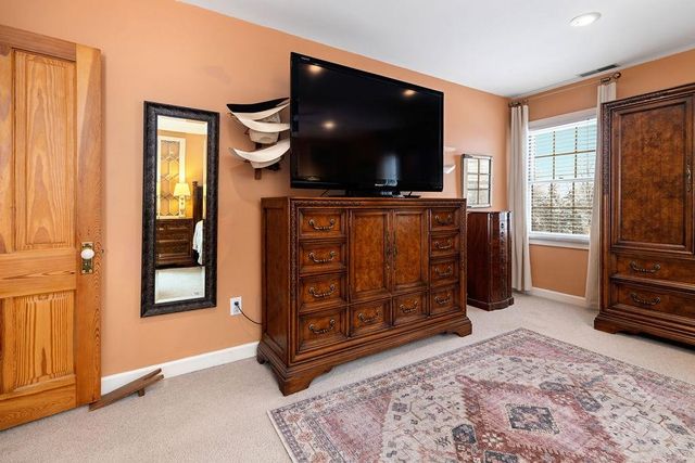 840 COMMERCE RD, Staunton, VA 24401