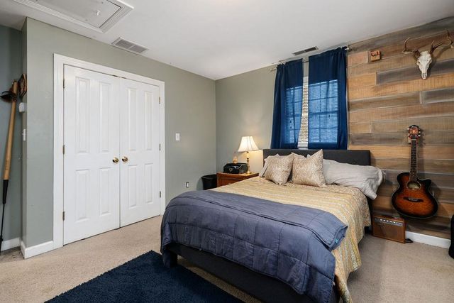 840 COMMERCE RD, Staunton, VA 24401