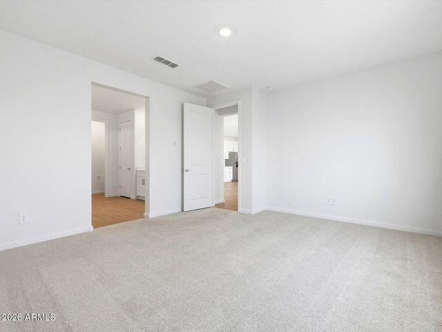 17671 W COLLEGE Drive, Goodyear, AZ 85395