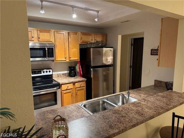 3326 N Key DR 5, North Fort Myers, FL 33903