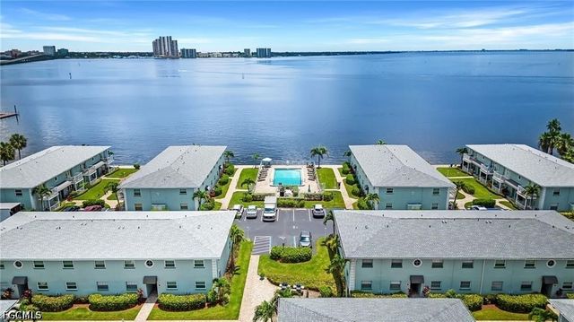 3326 N Key DR 5, North Fort Myers, FL 33903